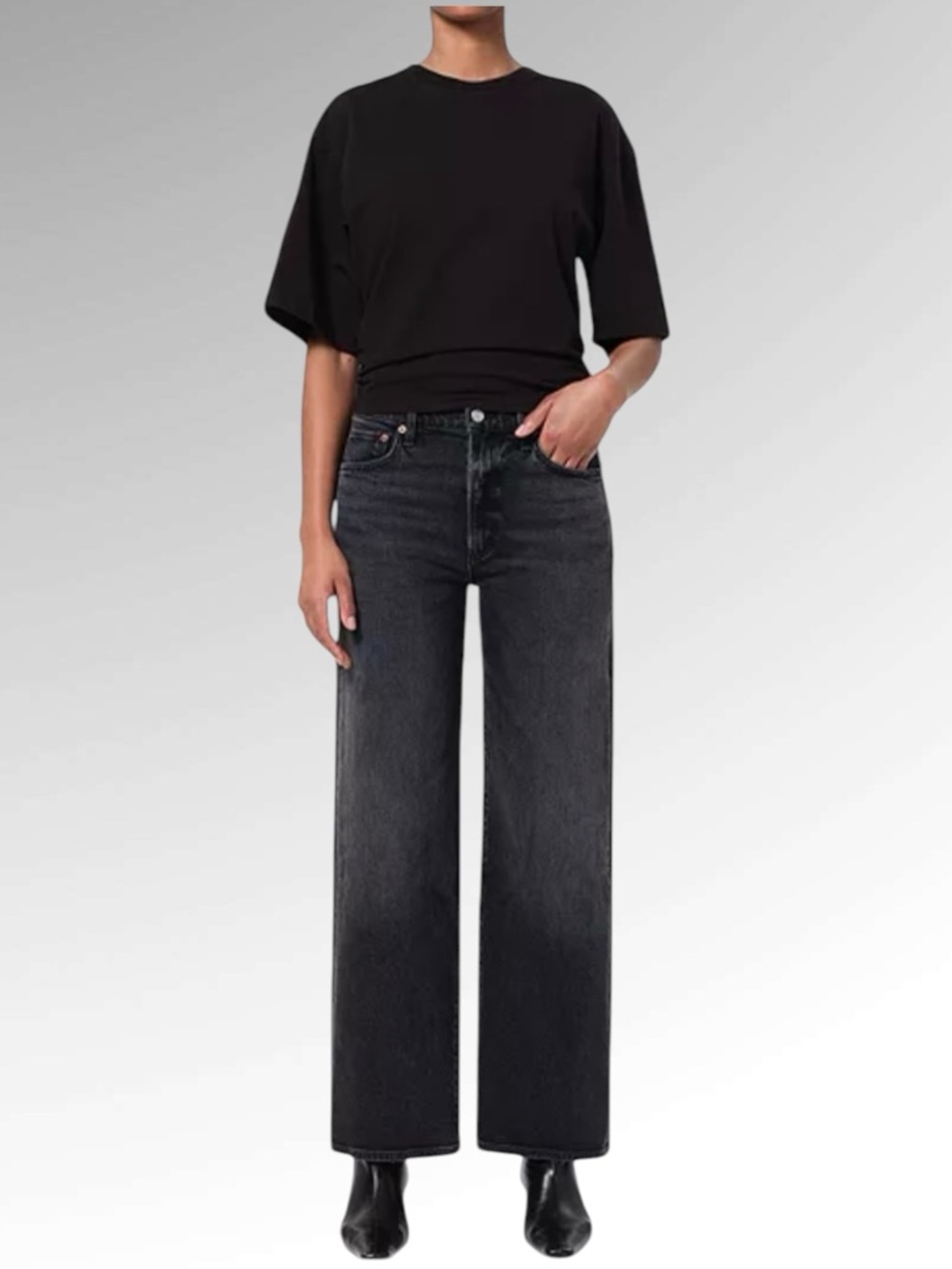 AGOLDE
Harper Mid Rise Relaxed Straight Jeans in Radius